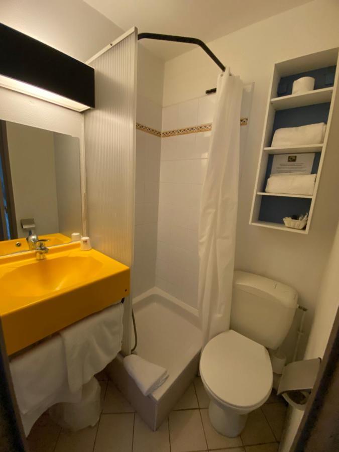 Hotel Restaurant Olympe آيكس أومبروفينس المظهر الخارجي الصورة